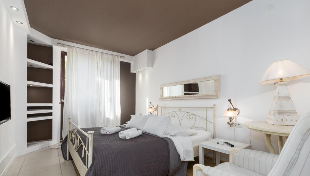 Apartments Bori โปเรช ภายนอก รูปภาพ