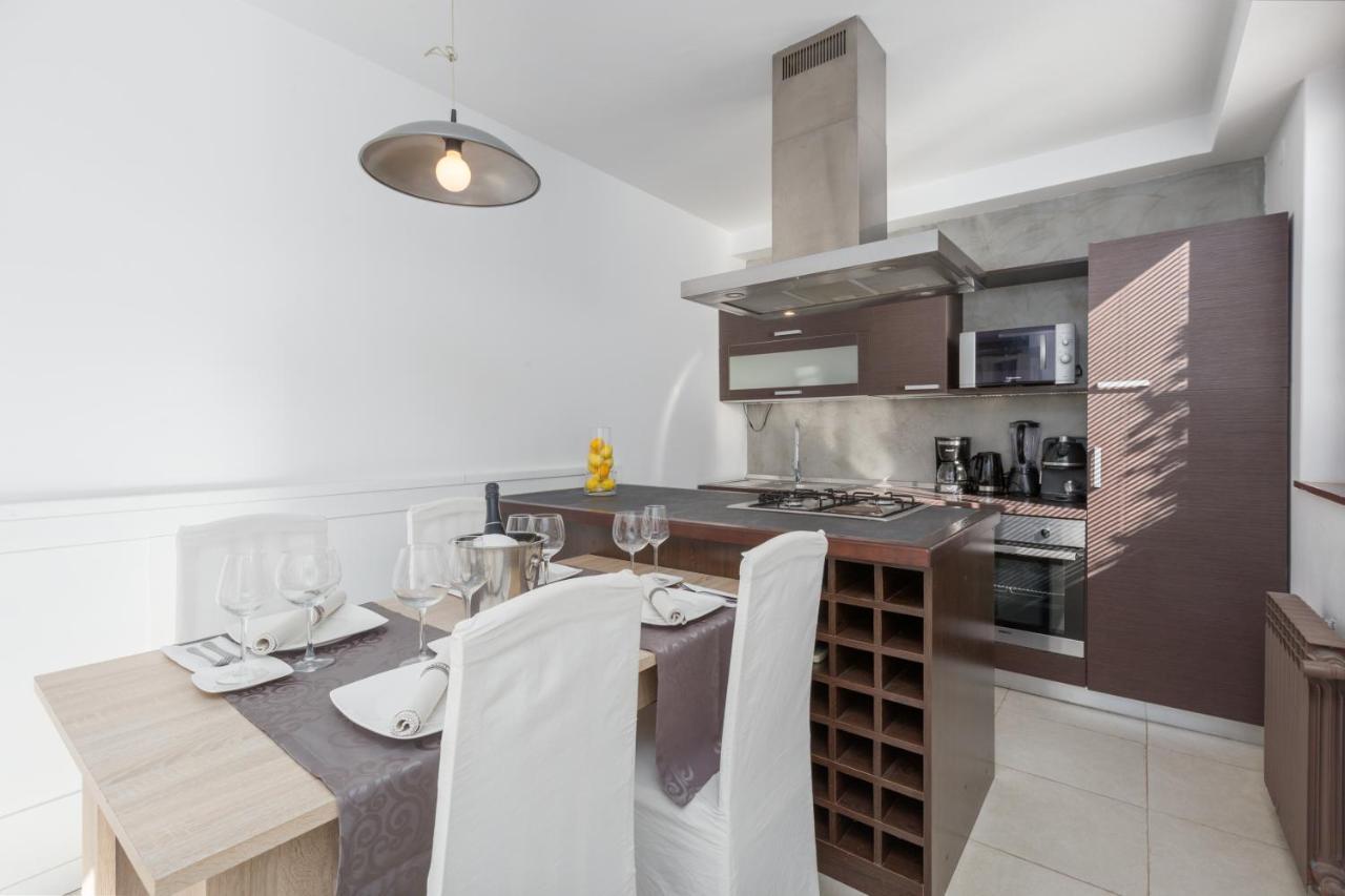 Apartments Bori โปเรช ภายนอก รูปภาพ